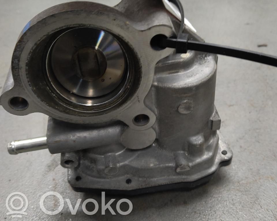 Honda CR-V Zawór EGR 