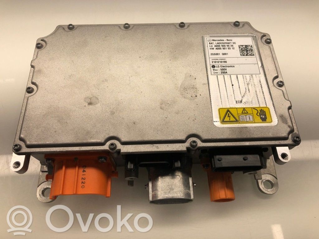 Mercedes-Benz EQC Caricabatteria (opzionale)