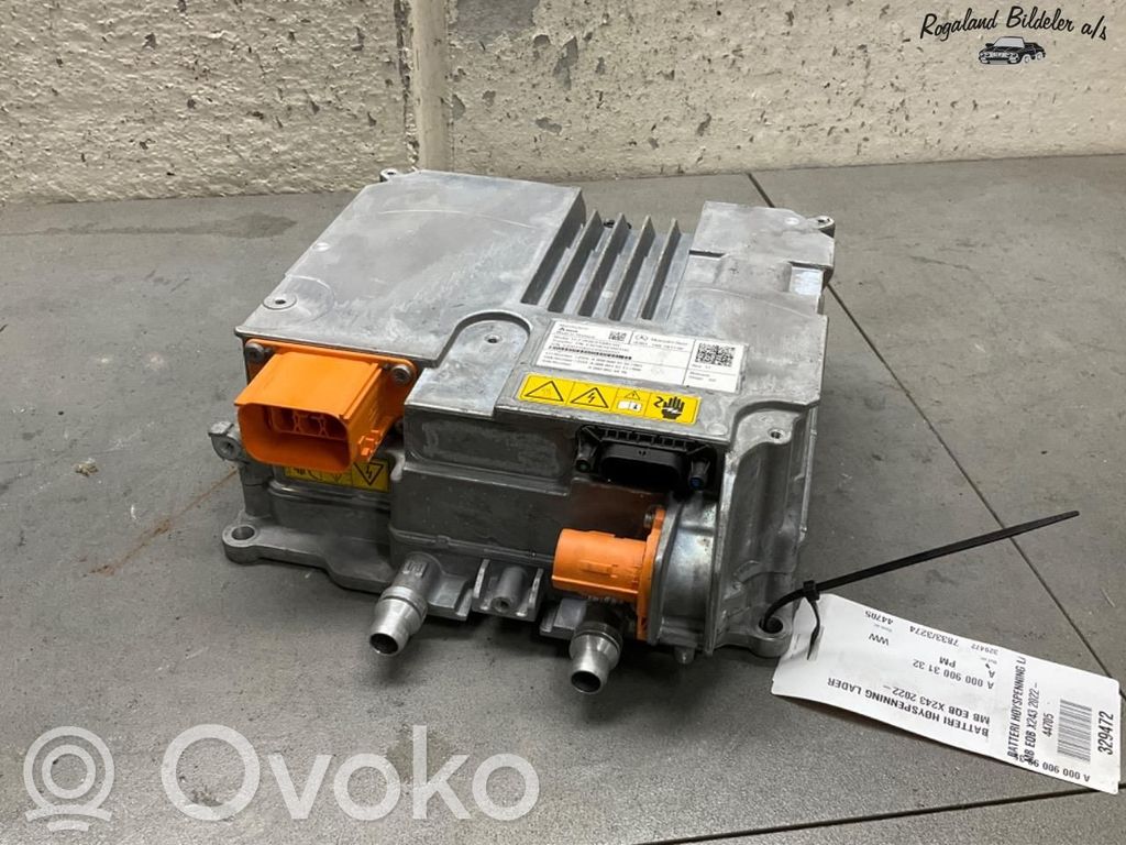 Mercedes-Benz EQB Caricabatteria (opzionale)