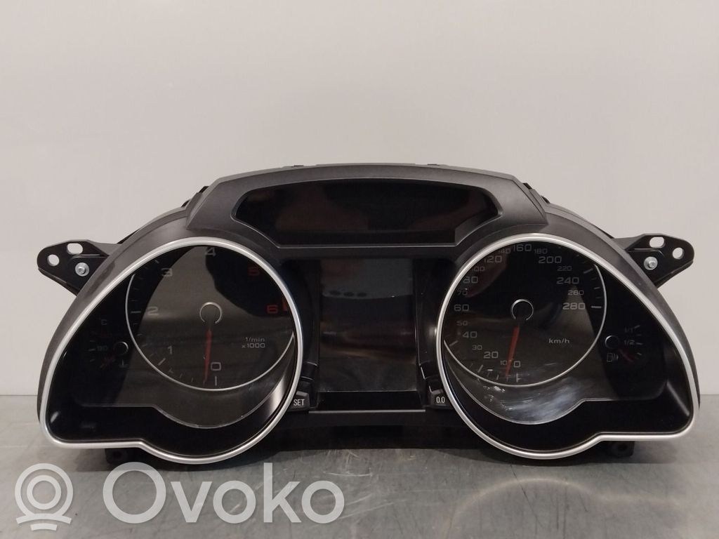 Audi A5 8T 8F Spidometras (prietaisų skydelis) 