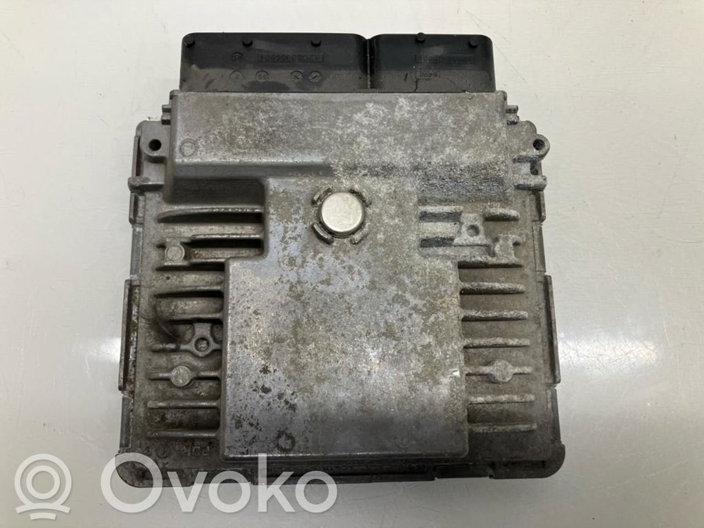 Volkswagen Golf VI Engine control unit/module ECU 