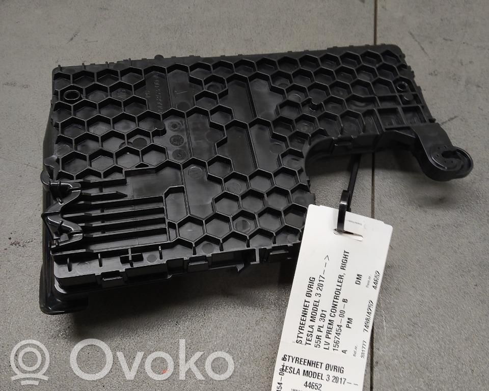 Tesla Model 3 Other control units/modules 