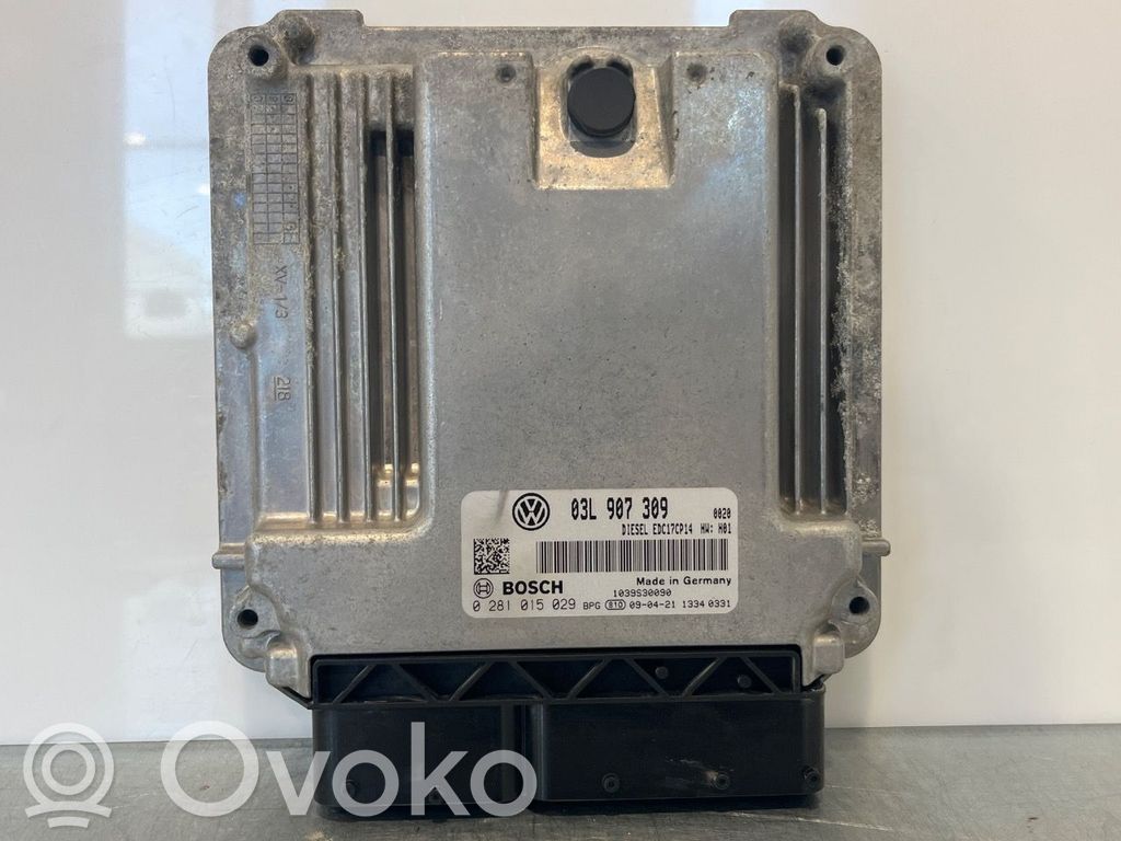 Volkswagen PASSAT B6 Engine control unit/module ECU 