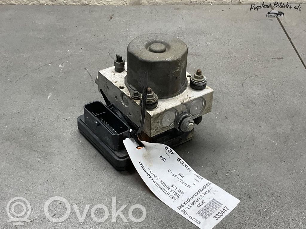 ABS Steuergerät   103779700B,103779700B,103779700B,103779700B