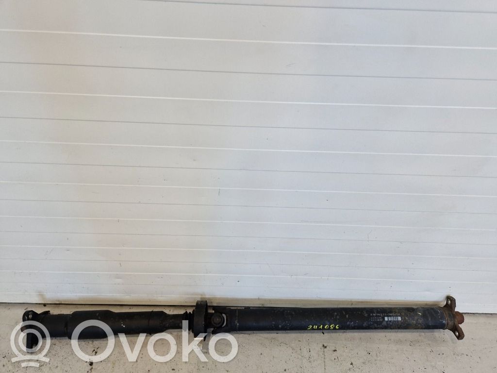 BMW X1 E84 Kardanas komplekte 