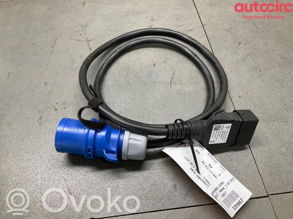 Audi e-tron Cable de carga del coche eléctrico 