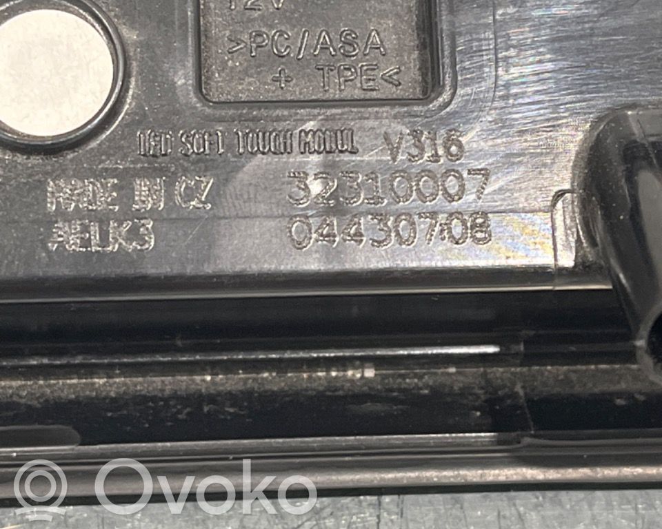 Volvo XC40 Uchwyt / Rączka zewnętrzna otwierania klapy tylnej / bagażnika 