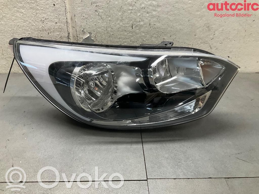 KIA Rio Phare frontale 