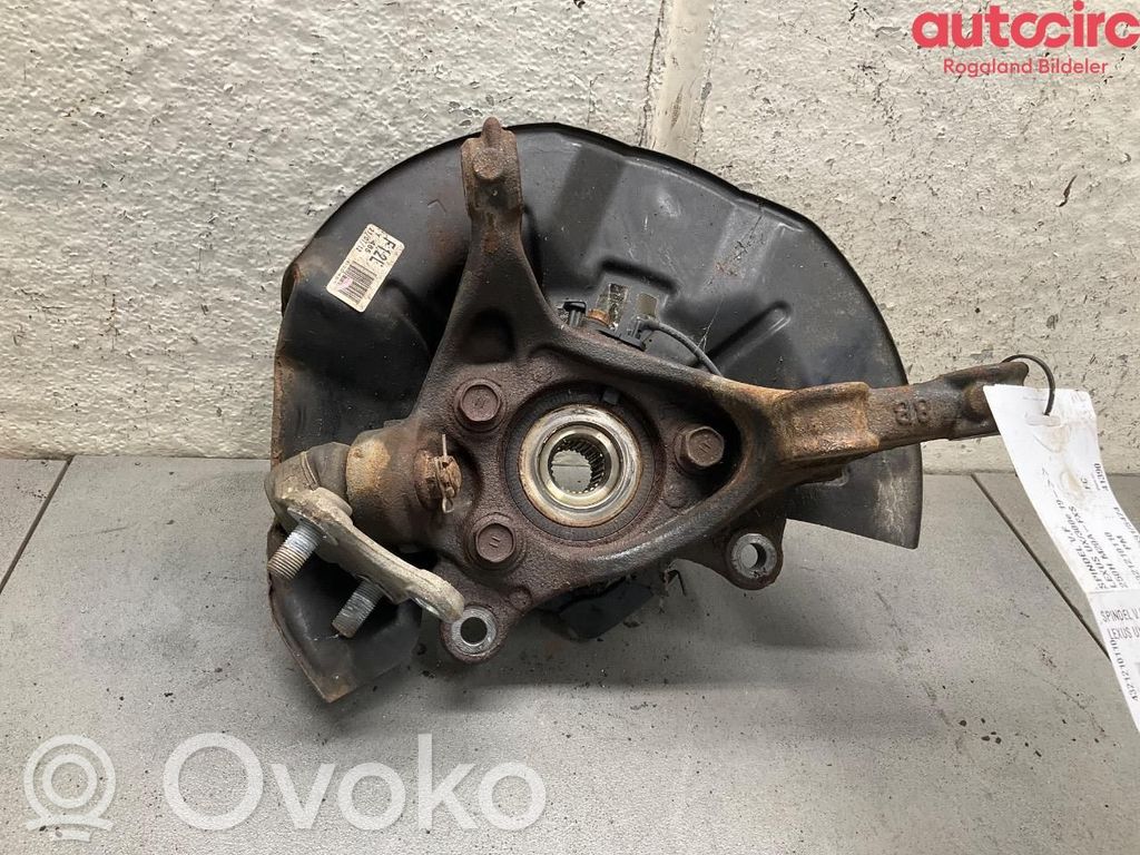 Lexus UX Fuso a snodo con mozzo ruota anteriore