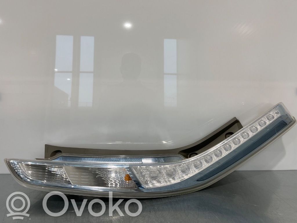 Nissan Leaf I (ZE0) Lampă spate în caroserie