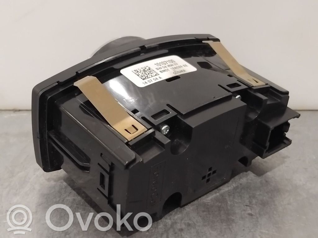 Ford Focus Light switch 