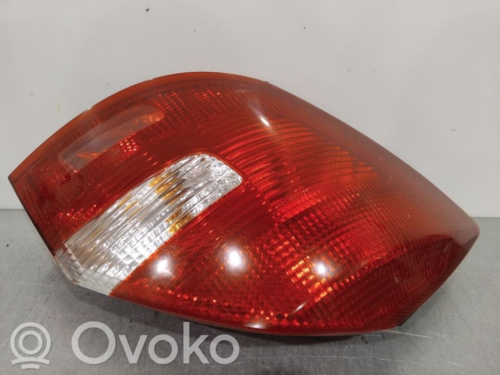 Skoda Fabia Mk2 (5J) Lampa tylna 