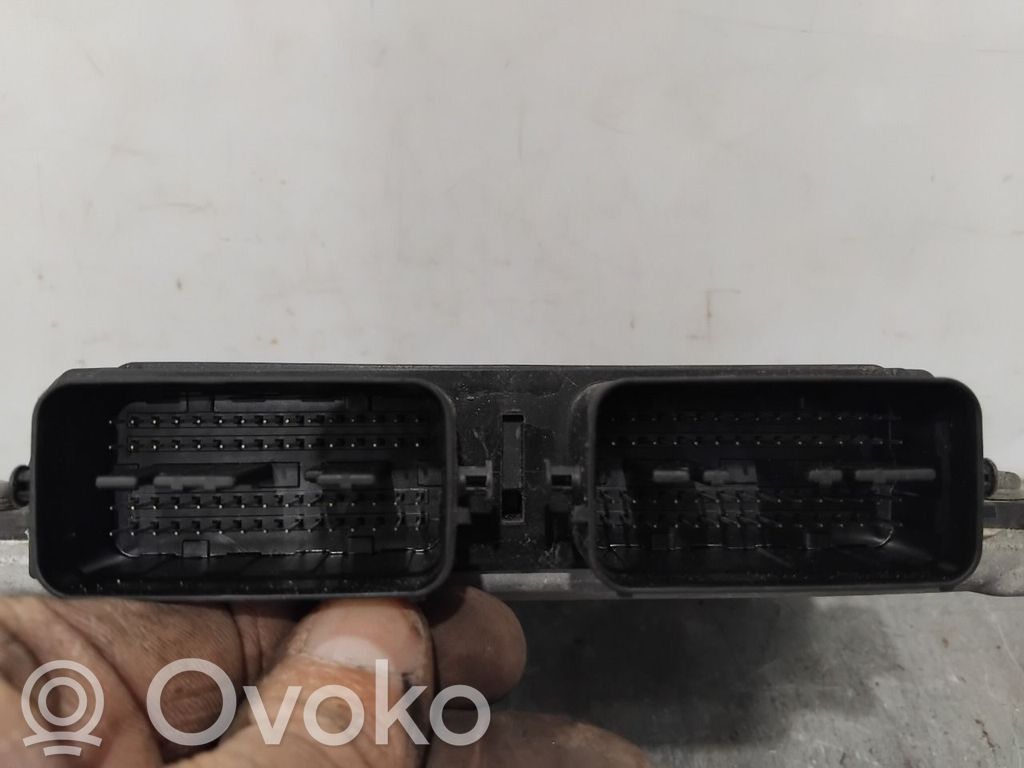 Engine control unit/module ECU   3392079J24,3392079J21,3392079J21,3392079J21,3392079J24,MB1123002562