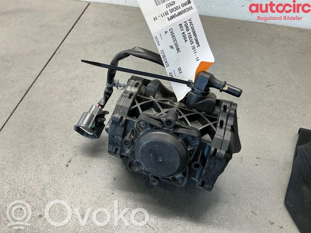 Ford Focus Vacuum pump 