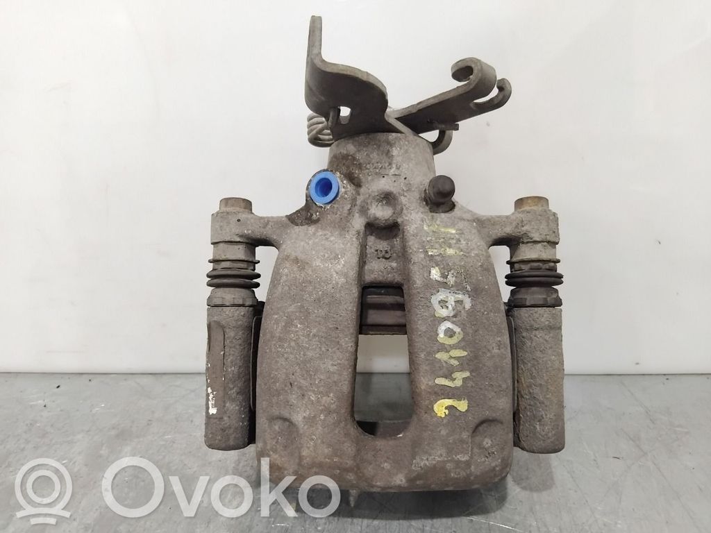 Opel Insignia A Tylny zacisk hamulcowy 