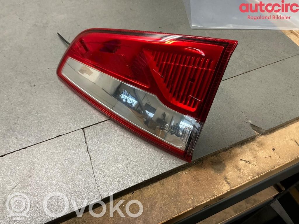 Ford Ecosport Luz trasera/de freno 