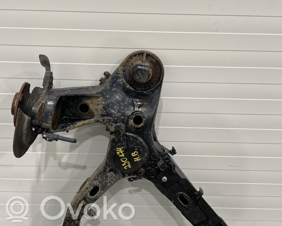 Peugeot Expert Rear wheel hub spindle/knuckle 