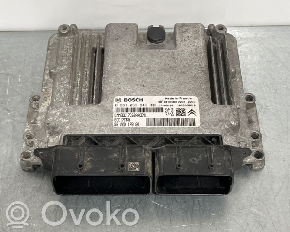 Peugeot 5008 II Engine control unit/module ECU 