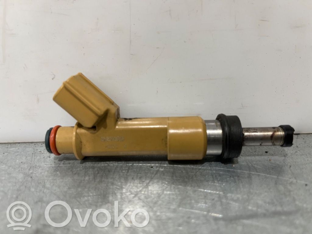 Toyota Auris E180 Iniettore 