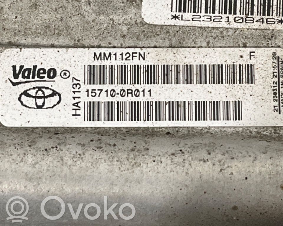 Toyota Avensis T270 Vaihteistoöljyn jäähdytin (käytetyt) 