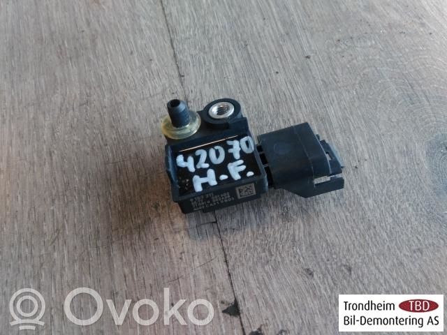 BMW 5 F10 F11 Senzor impact/declanșare airbag 