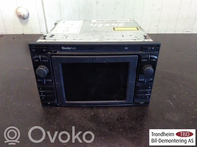 Panel / Radioodtwarzacz CD/DVD/GPS   1U0035191B,1U0035191BX,1U0035191B,1U0035191BX