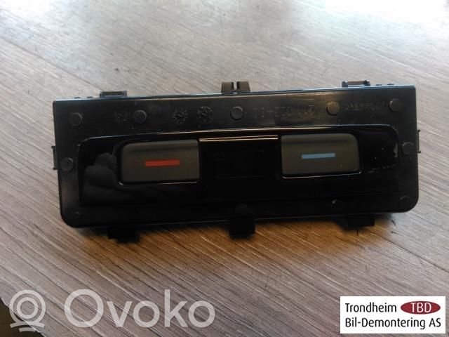 Volkswagen PASSAT B8 Unitate control climatizare 