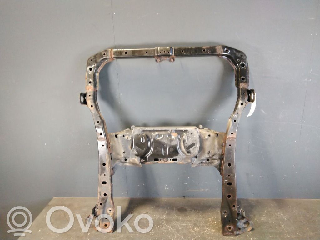 Subaru Outback (BS) Rama pomocnicza przednia 