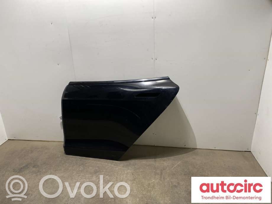 Tesla Model S Galinės durys 