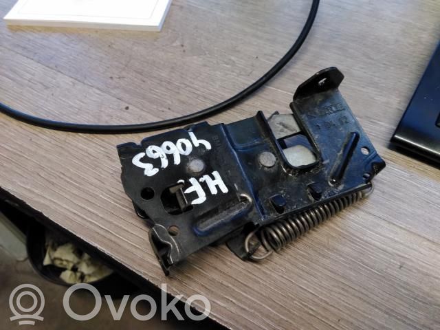 BMW 3 F30 F35 F31 Замок капота двигателя 