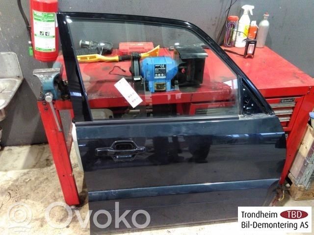 Mitsubishi Pajero Puerta delantera 