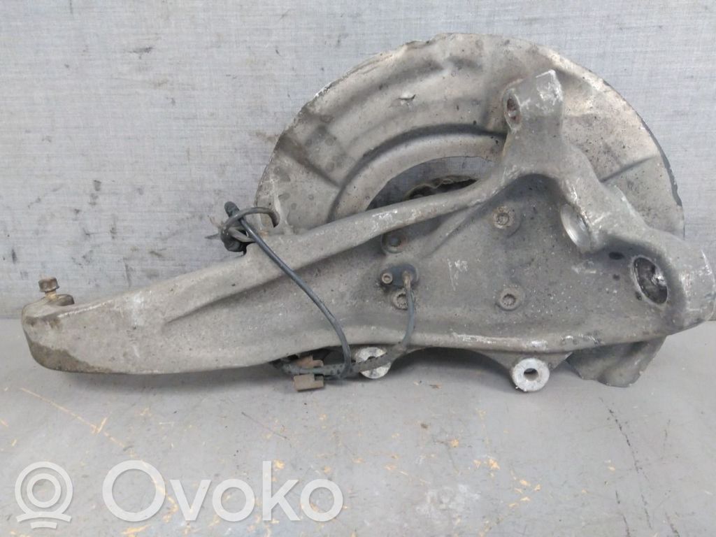 BMW 5 F10 F11 Fuso a snodo con mozzo ruota anteriore