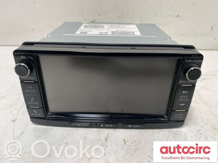 Mitsubishi Outlander Radio/CD/DVD/GPS head unit 