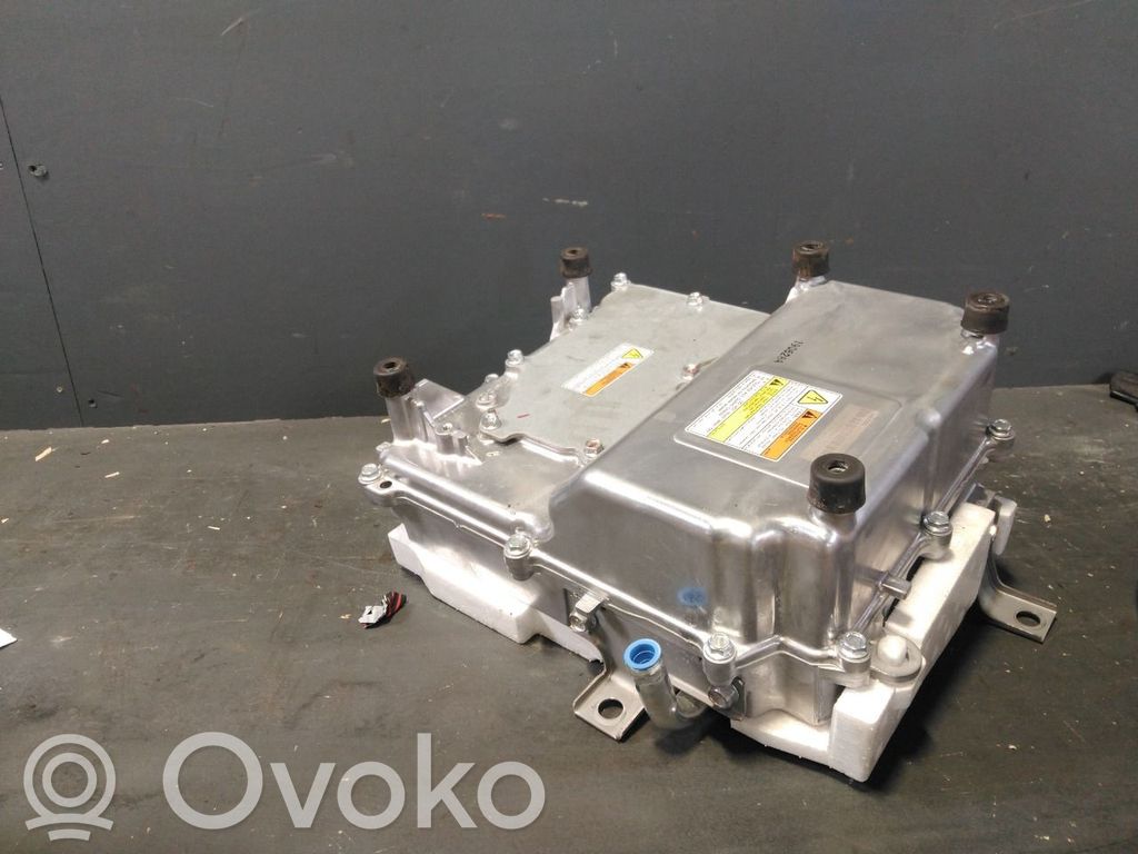 Mitsubishi Outlander Inversor/convertidor de voltaje 