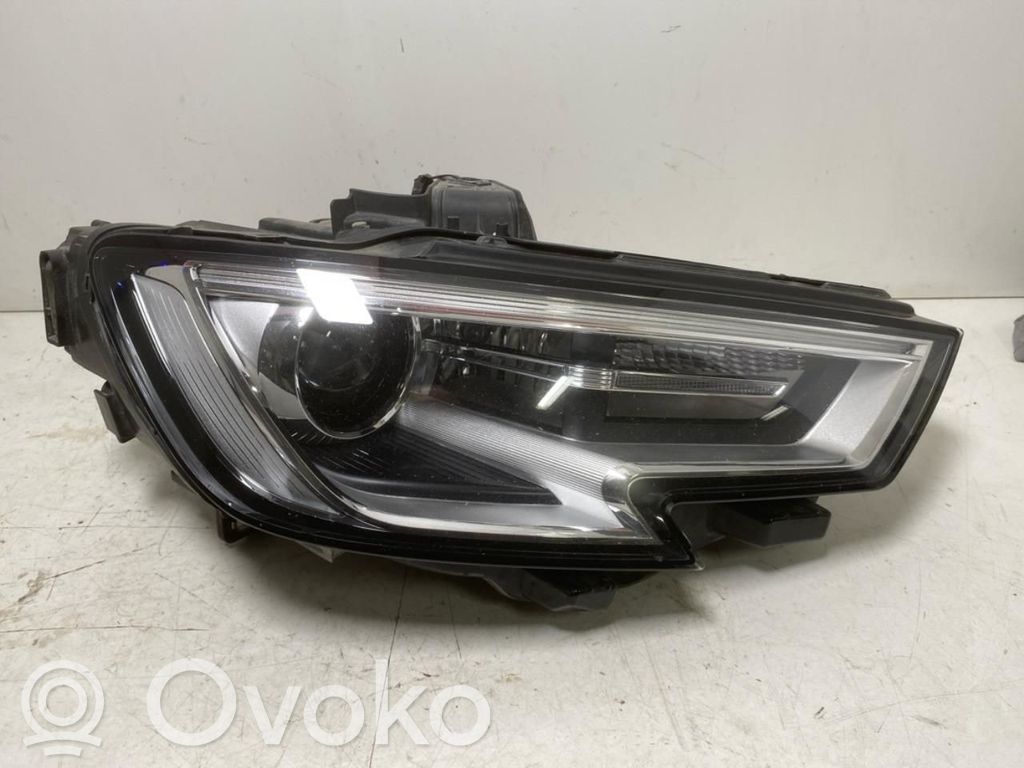 Audi A3 S3 8V Scheinwerfer 