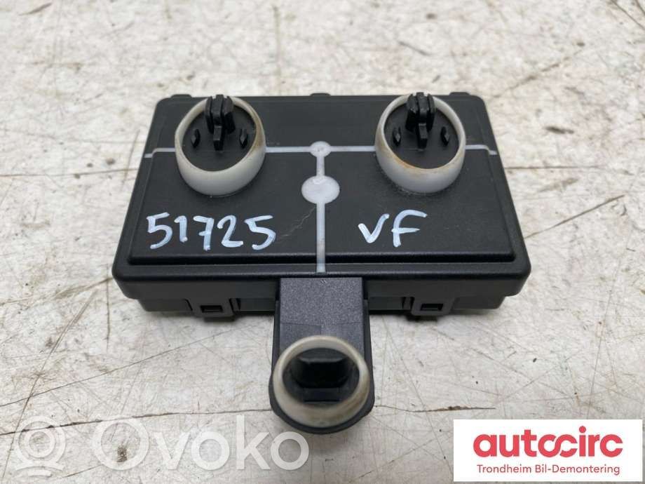 Audi e-tron Durų elektronikos valdymo blokas 