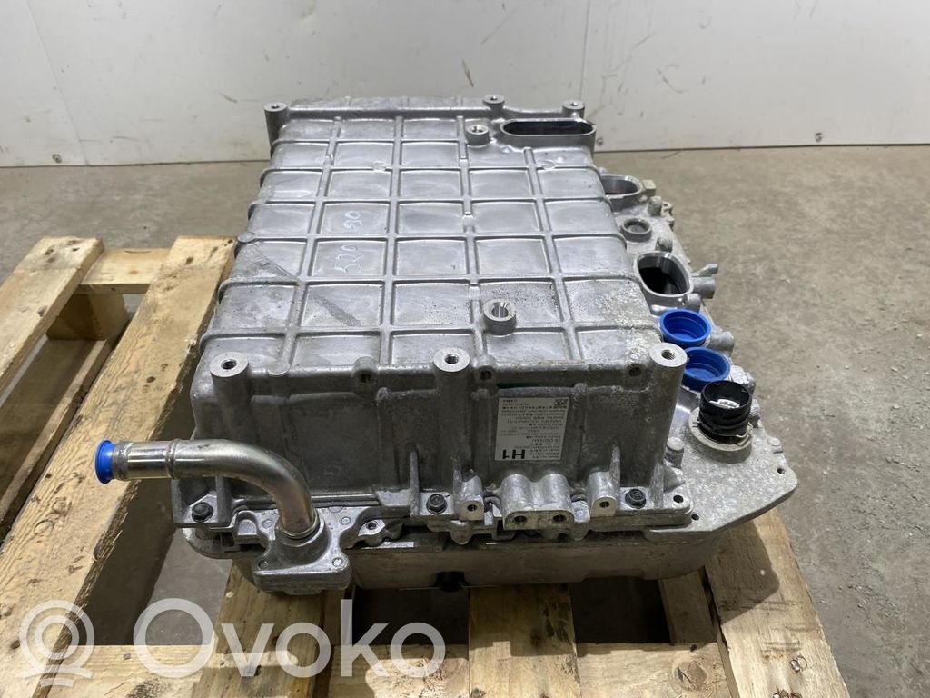 Nissan Leaf II (ZE1) Silnik elektryczny samochodu 