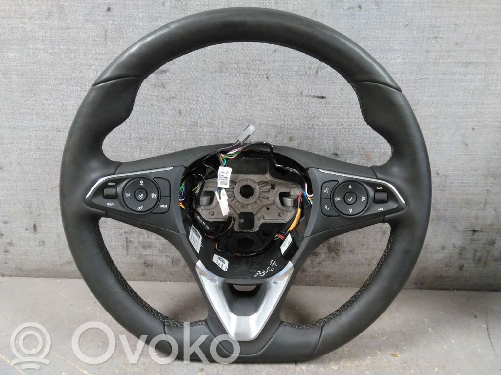 Opel Mokka Steering wheel 
