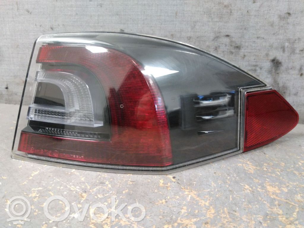 Tesla Model S Takavalot 