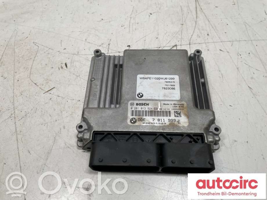 BMW X3 E83 Engine control unit/module ECU 