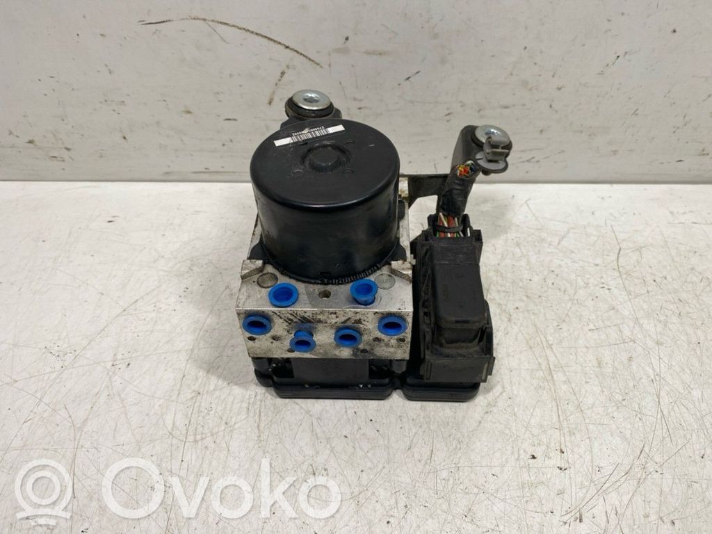 Volvo V70 ABS Pump 