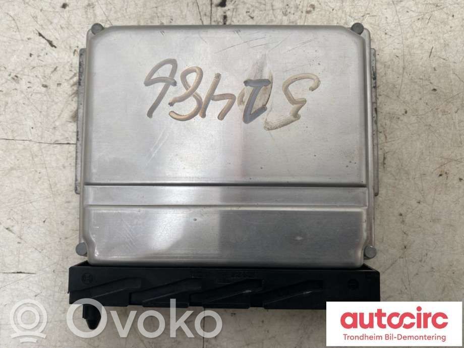 Volvo V70 Engine control unit/module ECU 