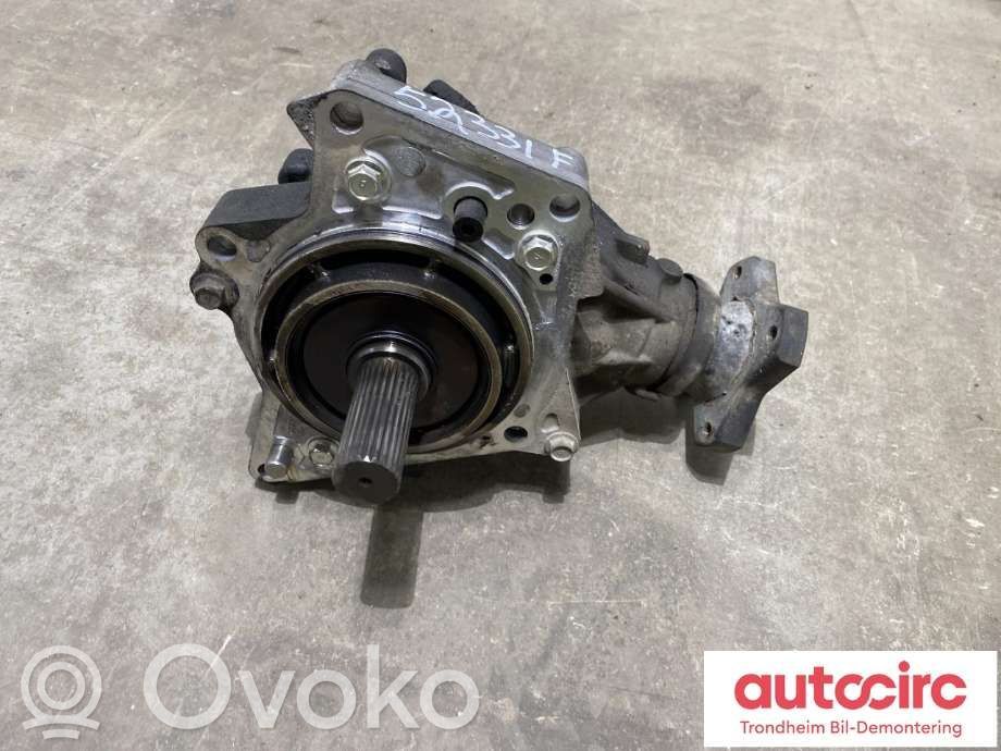 Nissan Qashqai Skrzynia rozdzielcza / Reduktor 