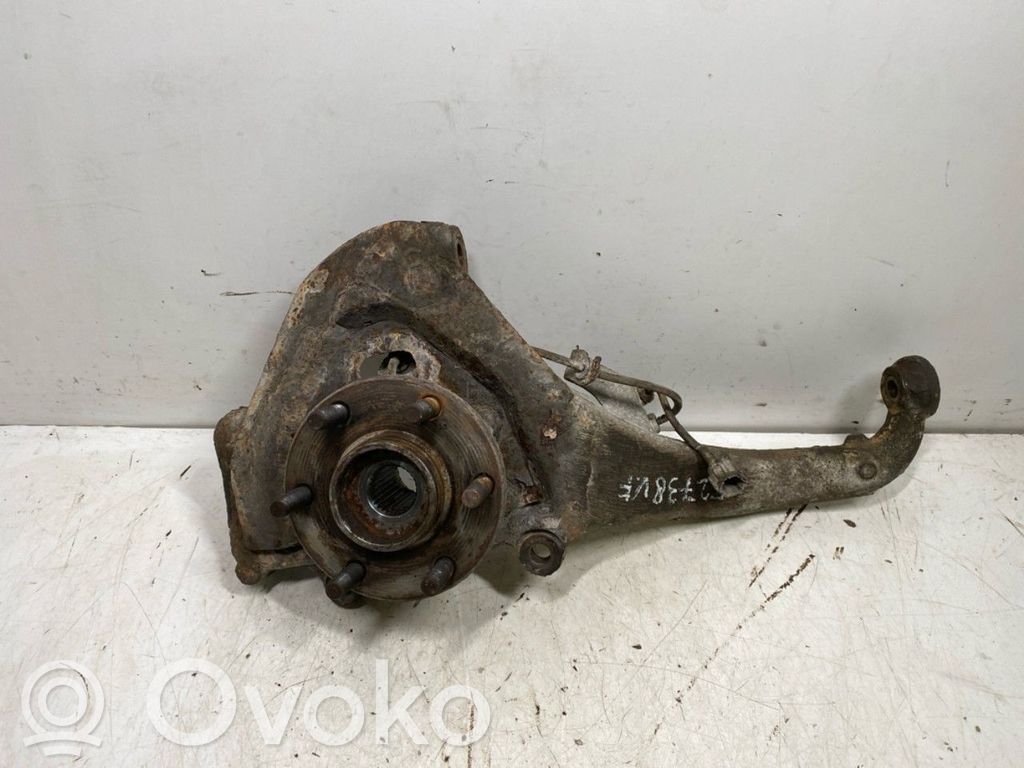 Nissan Navara D40 Fuzetă butuc roată față 