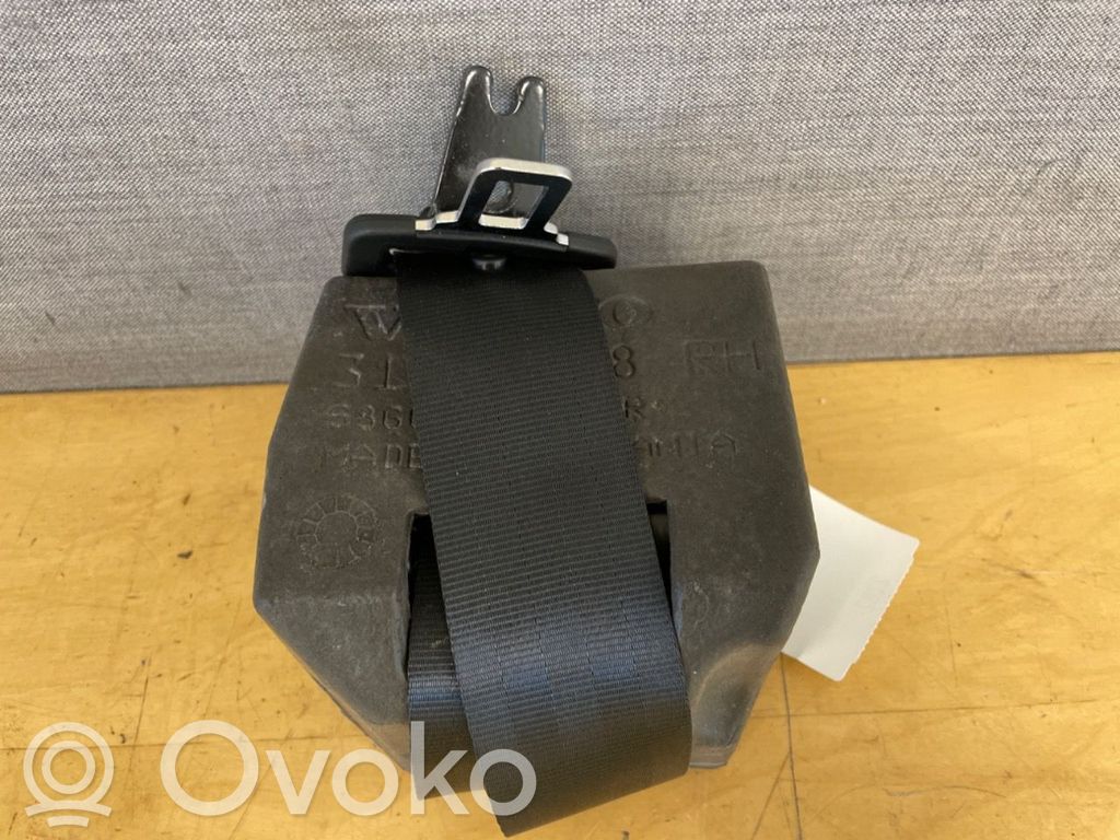 Volvo XC60 Pas bezpieczeństwa fotela tylnego 