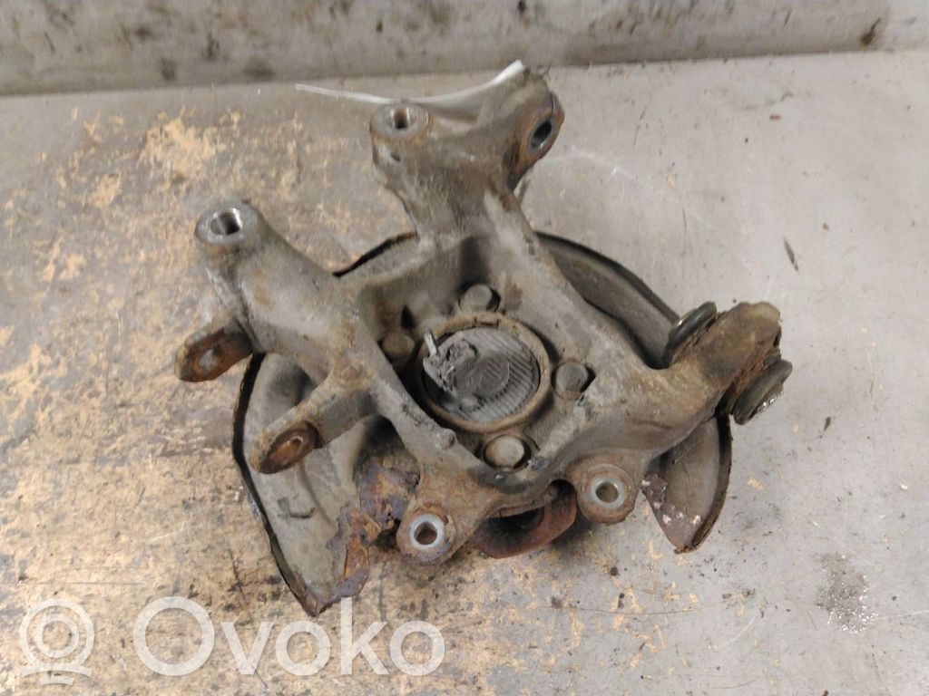 Toyota Auris E180 Achsschenkel hinten 