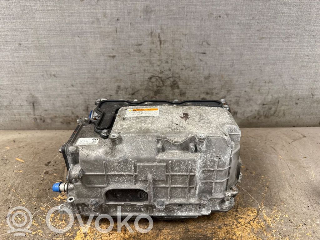 Inversor/convertidor de voltaje   G920079025,G920076030,G920076030,G920076030,G920079025