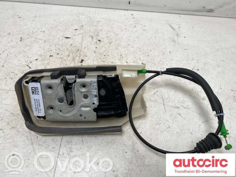 Etuoven lukko   106896400L,106896400L