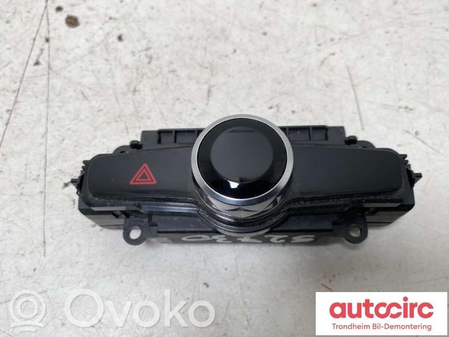 Polestar 2 Hazard light switch 