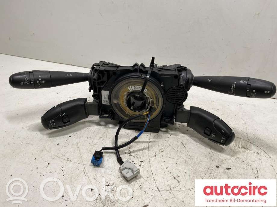 Peugeot 3008 I Interruptor de control multifunción 